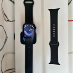 Apple Watch Series 8 41 • Aluminium • Midnight • GPS • Sport band • Black